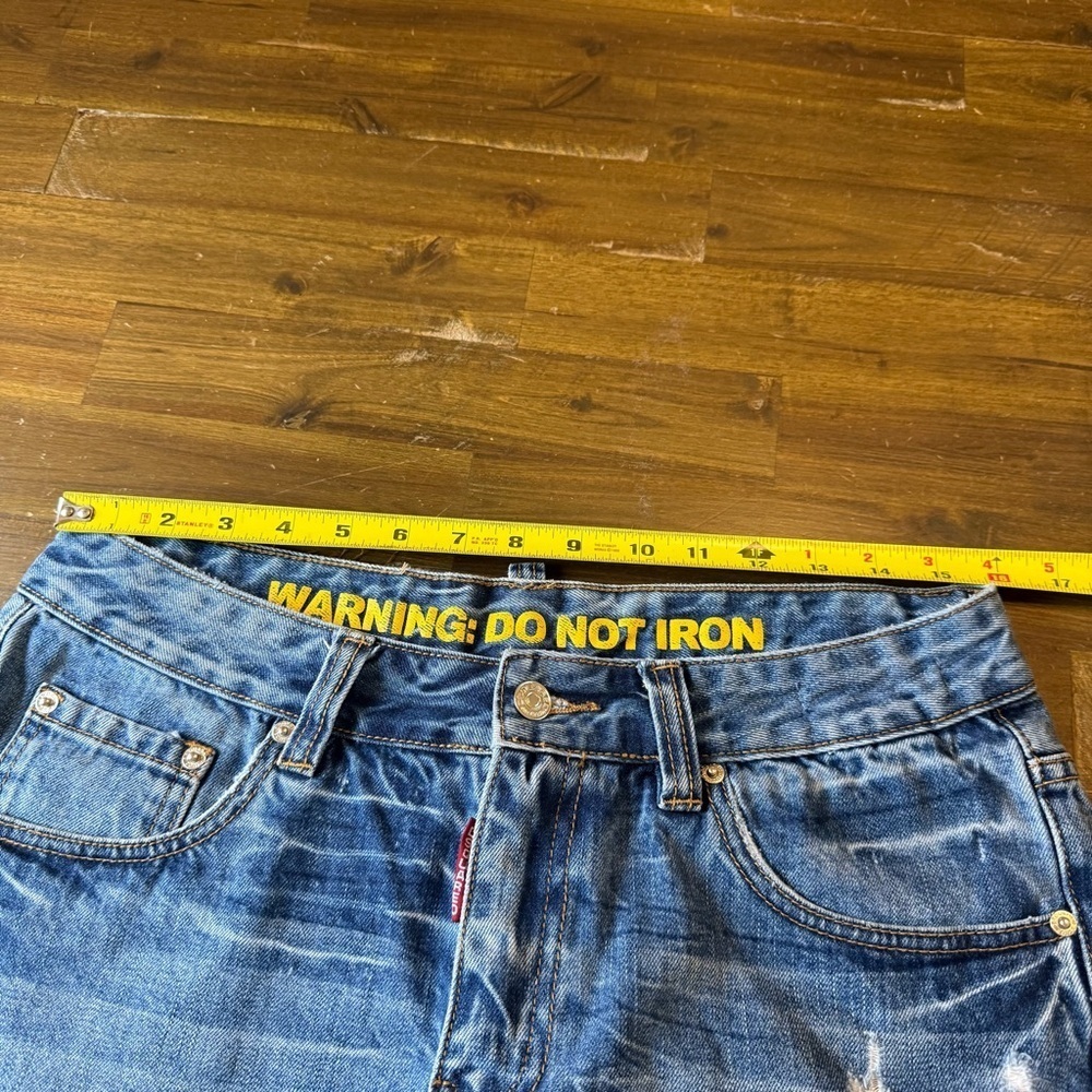 Dsquared Wash Distressed Holes/Rips Denim Shorts - Picture 7 of 9